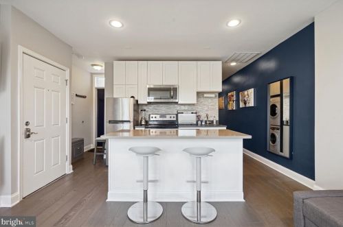 4809 3rd St, Washington, DC 20011-4720