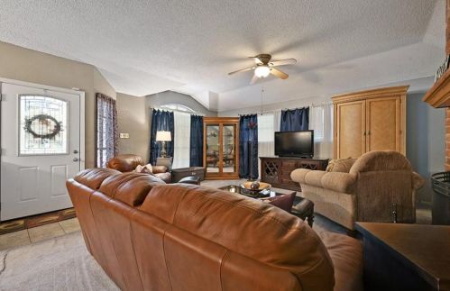 10542 Bilbrook Pl, Austin TX 78748-2398 exterior