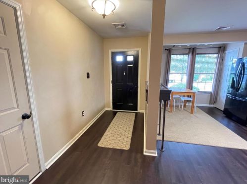 142 Merlin Dr, Hummelstown PA exterior