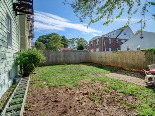 19 Wilfred St, Montclair NJ  07042-1643 exterior