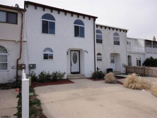 511 Casa Dr, Brigantine City, NJ 08203-1272
