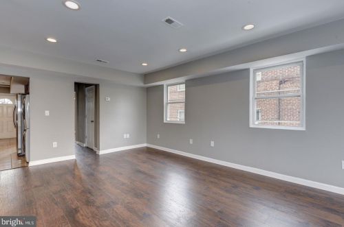 4709 Jay St, Washington DC 20019-3753 exterior