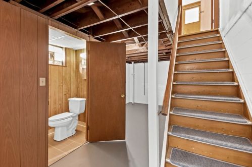 418 Neola Cir, Pittsburgh PA exterior