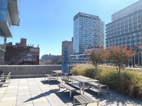 105 Norfolk St, New York NY  10002-3314 exterior