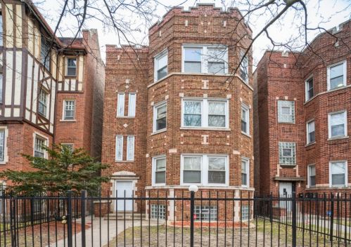 8111 Evans Ave, Chicago, IL 60619-3903