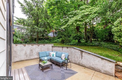 4913 Sherier Pl, Washington DC  20016-3319 exterior