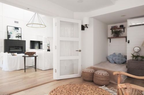 651 Bridgeway Ln, Naples FL exterior