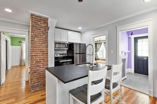 55 Burton St, Springfield MA 01108-2252 exterior