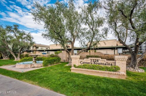 2228 Campbell Ave, Phoenix AZ  85015-4439 exterior