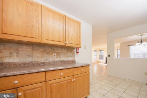 362 Bowler Ct, Piscataway NJ 08854-6649 exterior