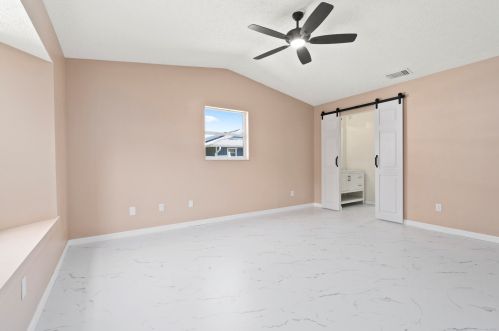 672 Kilpatrick Ave, Fort Pierce FL 34983-1551 exterior