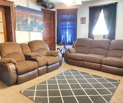 154 Fairview St, New Britain CT 06051-2706 exterior