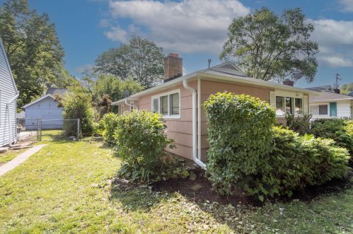 6032 39, Milwaukee WI 53221-4539 exterior