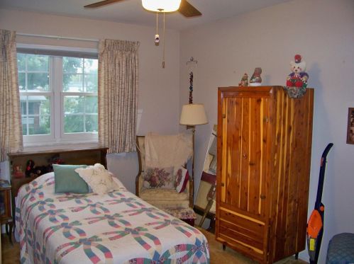 4608 Gatesbury Dr, Saint Louis MO 63128-1948 exterior