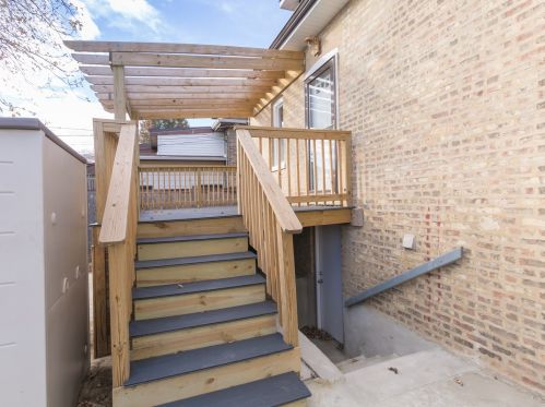 7019 Wolfram St, Chicago IL  60634-4739 exterior