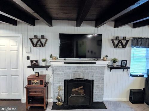 2795 York Rd, Jamison PA  18929-1045 exterior