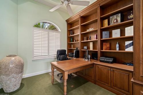 2046 Imperial Cir, Naples FL 34110-1089 exterior