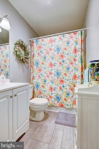 273 Maxo Ct, Glen Burnie MD 21061-5661 exterior