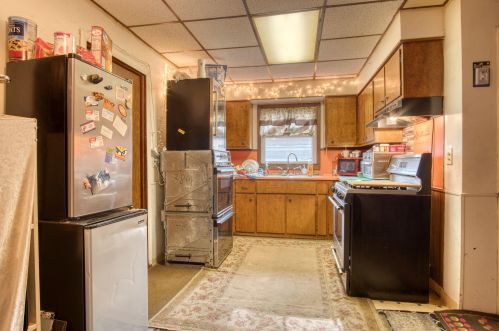 947 Fremont Ave, Grand Rapids MI 49504-4367 exterior