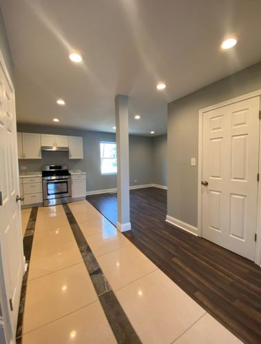 10334 Oglesby Ave, Chicago IL  60617-5631 exterior