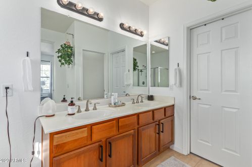 5310 Chisum Trl, Phoenix AZ  85083-6356 exterior