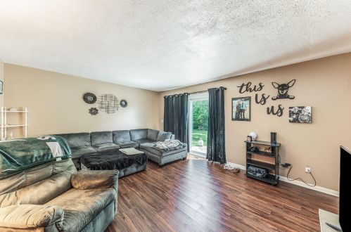 7581 12 St, Kalamazoo MI 49024-3892 exterior