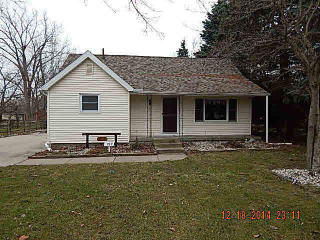 197 Erie Rd, Temperance, MI 48182-9348