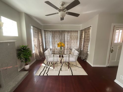 6207 Sacramento Ave, Chicago IL  60659-1615 exterior