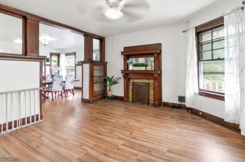 63 Richelieu Ter, Newark NJ  07106-2419 exterior