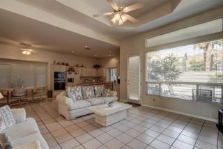 2608 Amberwood Dr, Phoenix AZ  85048-9314 exterior