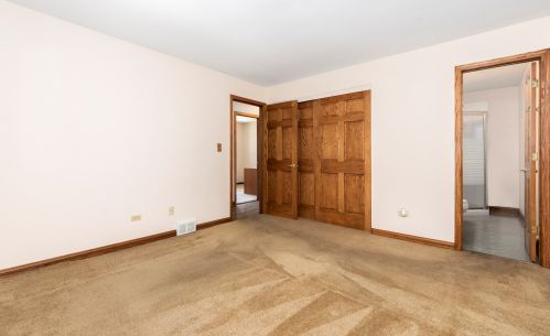 622 Shorewood Dr, Joliet IL 60404-9767 exterior