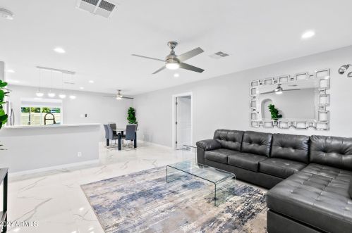 2535 Campbell Ave, Phoenix AZ  85016-4907 exterior