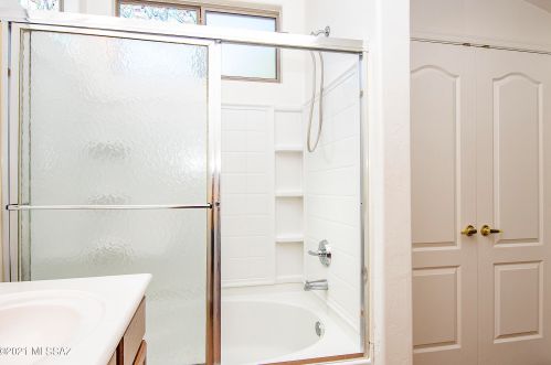 7972 Hawk Eagle Ct, Tucson AZ  85757-1643 exterior