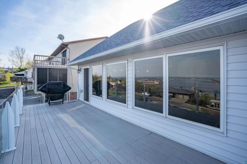 517 6 St, Duluth MN 55806-2411 exterior