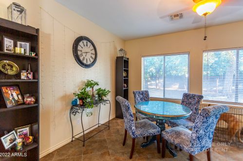 2903 Cavalier Dr, Phoenix AZ 85019-1717 exterior