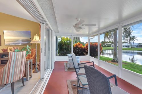 499 Casanova Cir, Fort Pierce FL  34986-1713 exterior