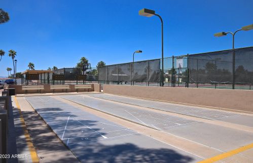 6153 Pinehurst Dr, Chandler AZ 85249-4038 exterior