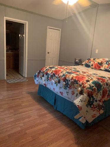 90 Redwood Ave, Concord NH 03301-3519 exterior