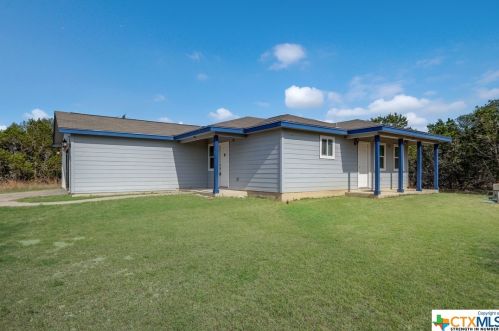 572 Hillside Dr, Spring Branch TX 78070-3808 exterior