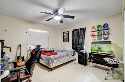 20570 Carousel Cir, Boca Raton FL  33434-3931 exterior