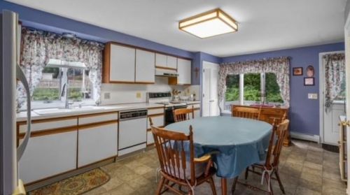 152 Metcalf St, Providence RI  02904-2438 exterior