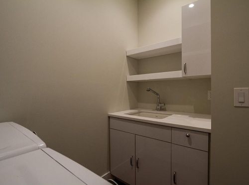 997 Blvd, Union City NJ 07086-7157 exterior