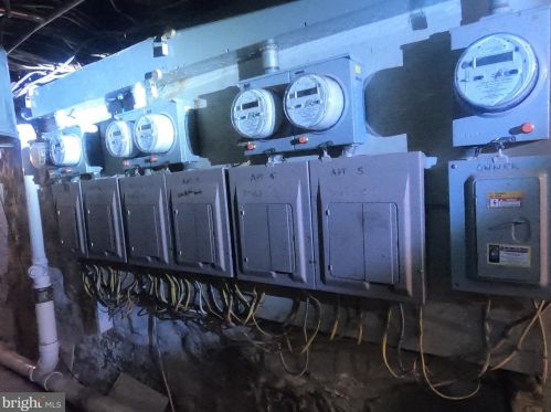 220 Hanover St, Trenton NJ exterior