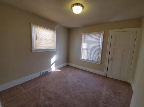 1314 49, Milwaukee WI 53208-1735 exterior