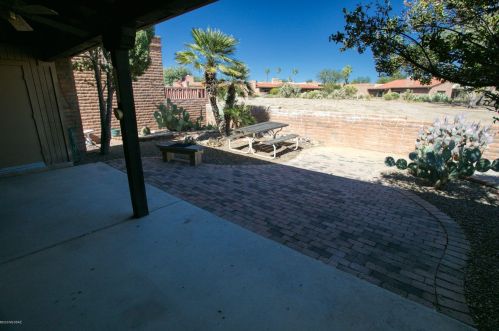 1060 Calle De Pitahaya, Green Valley AZ 85622-4816 exterior