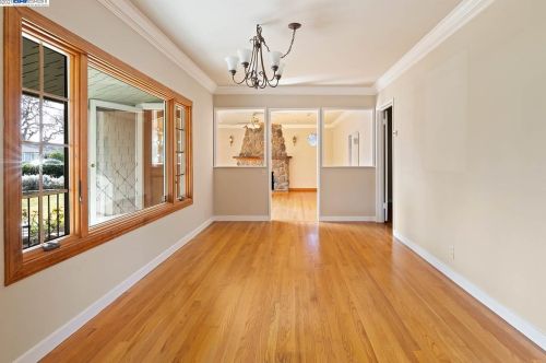 3775 Walnut Ave, Concord CA 94519-1947 exterior