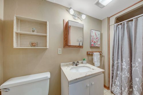 2414 Elm Dr, Saint Paul MN 55124-9305 exterior