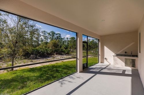 3496 16 Ave, Naples FL 34120-2241 exterior