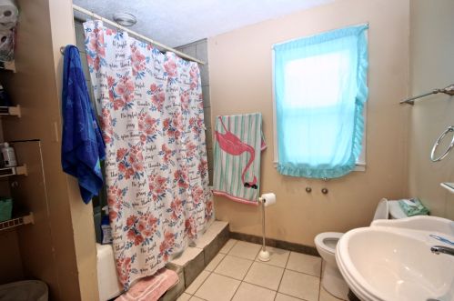 3219 Keeler Ave, Chicago IL 60652-3613 exterior