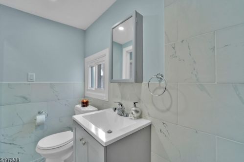 33 Liberty St, Town Center NJ 07052-5501 exterior